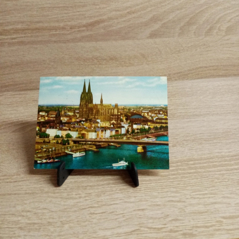 Ansichtskarte-DE-8-Köln am Rhein-Blick auf die Altstadt und Dom.