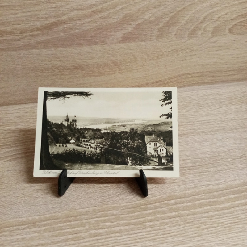 Ansichtskarte- DE-244-Blick vom Burghof auf Drachenburg u. Rheintal.