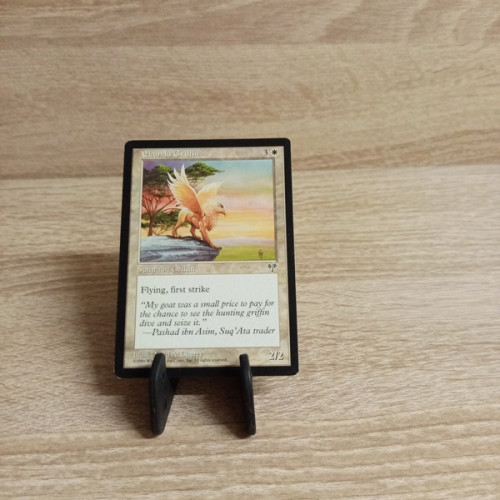MTG--Sammelkarte-Trugbilder - Ekundu Griffin -