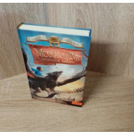 Jennifer A. Nielsen-Nicolas Calva. Das magische Amulett – Band 1-HC